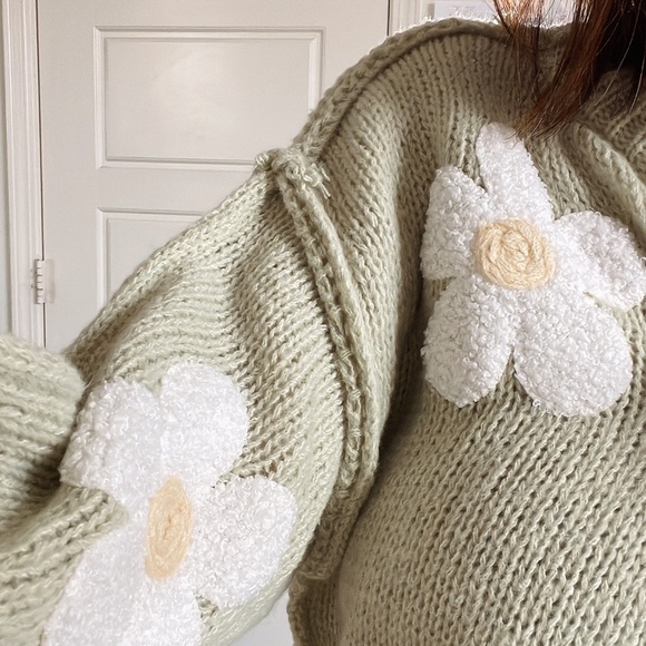 Cozy Sage Daisy Fuzzy Patch Reverse Stitch Sweater Top - Picture 5 of 11